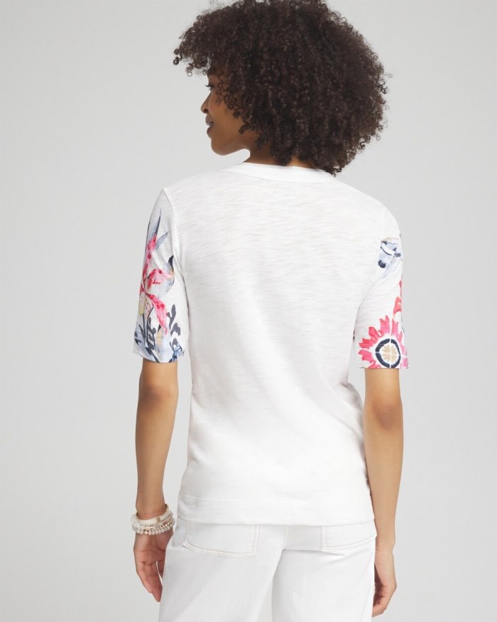 Women's Floral Scoop Neck Tee - Alabaster