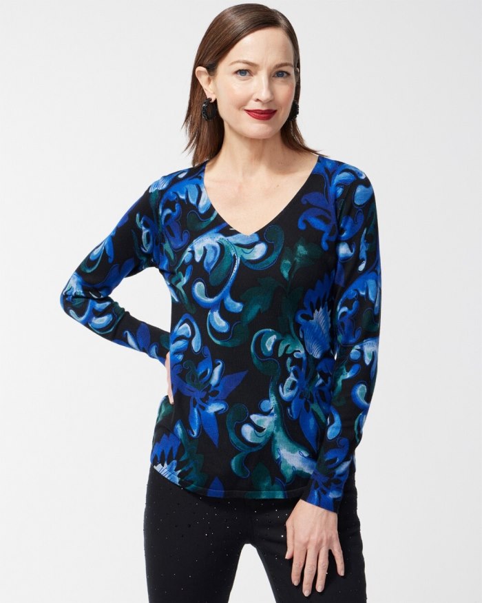 Women's Blue Scrolls V-neck Pullover Sweater - Enchanted Forest