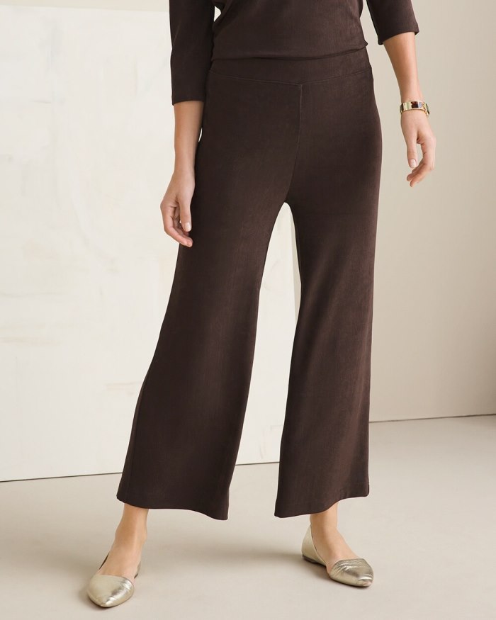 Women's Travelers Classic Cropped Pants - Cocoa Bean - Click Image to Close