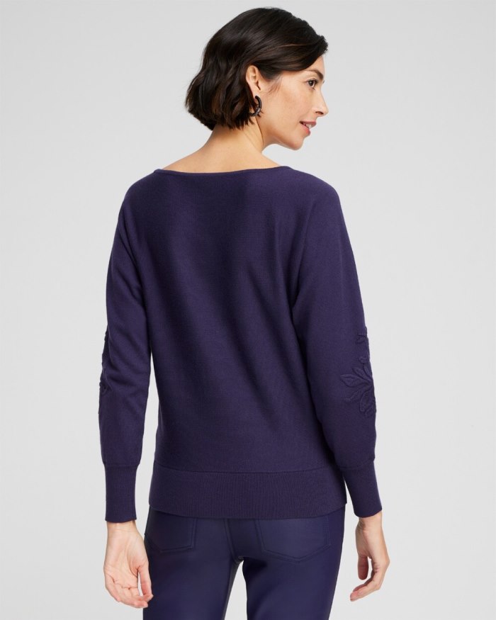 Women's Purple Textured Floral Pullover Sweater - Dewberry