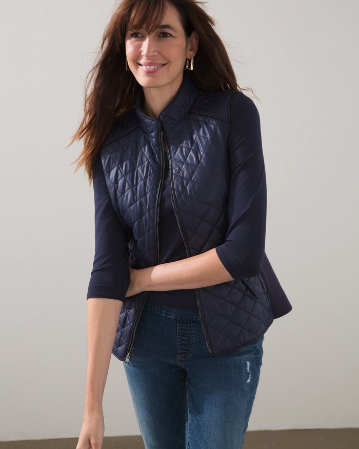 Women's Rib Trim Quilted Vest - Classic Navy - Click Image to Close