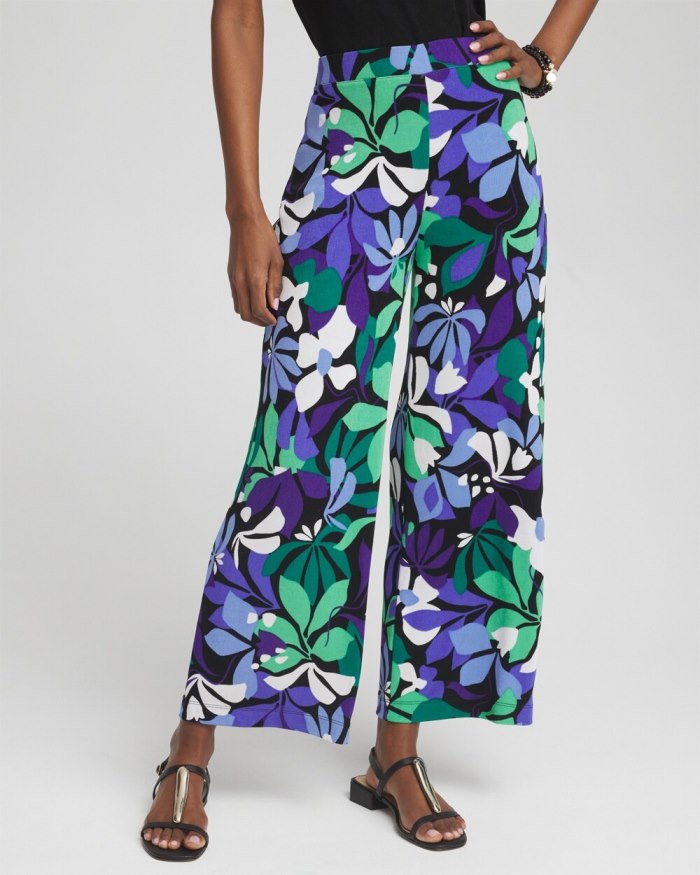 Women's Travelers Floral Cropped Pants - Purple Nightshade