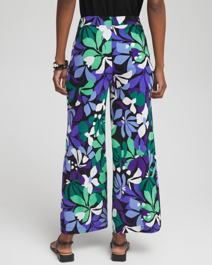 Women's Travelers Floral Cropped Pants - Purple Nightshade