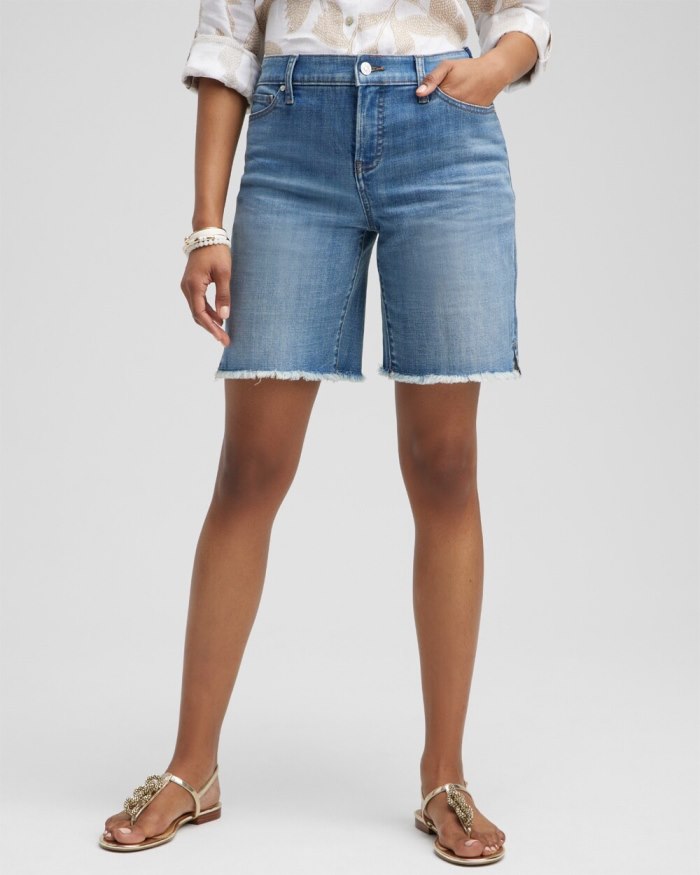 Women's Girlfriend 7" Fray Hem Shorts - Clyde Road Indigo