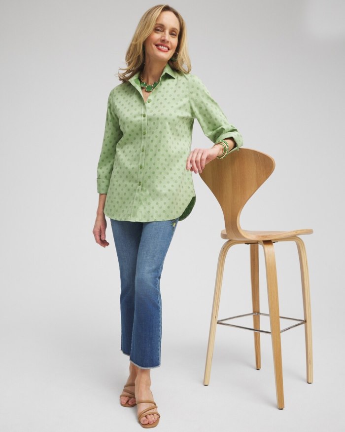 Women's No Iron Stretch Dot Print 3/4 Sleeve Shirt - Verdant Green