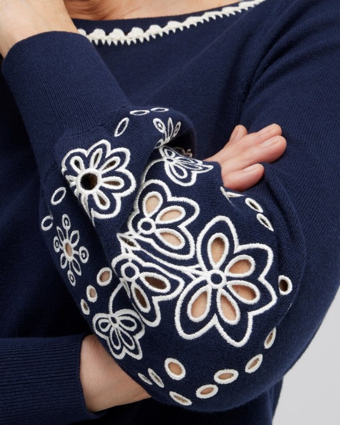 Women's Embroidered Pullover Sweater - Classic Navy