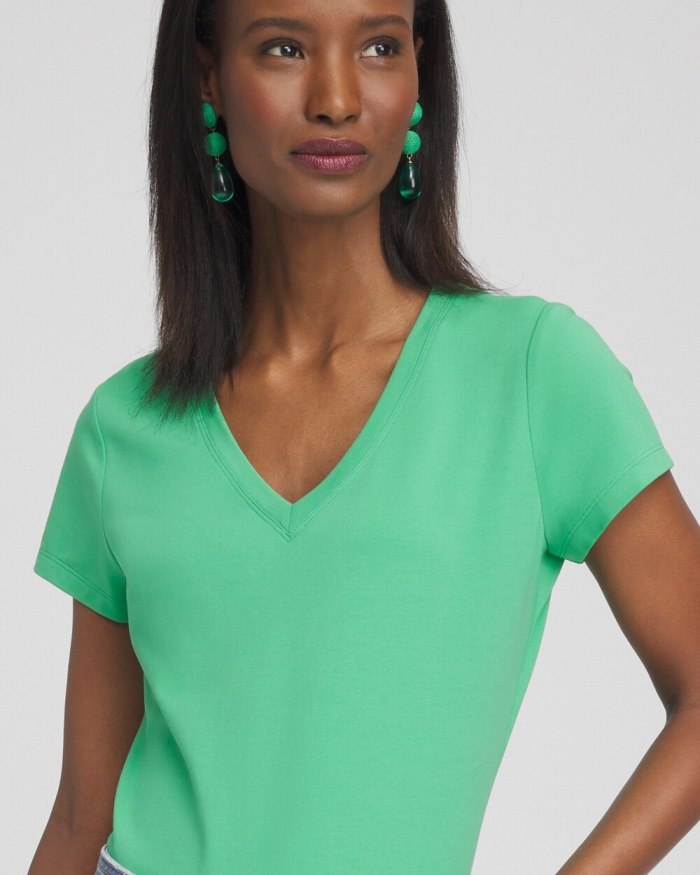 Women's V-neck Perfect Tee - GRASSY GREEN