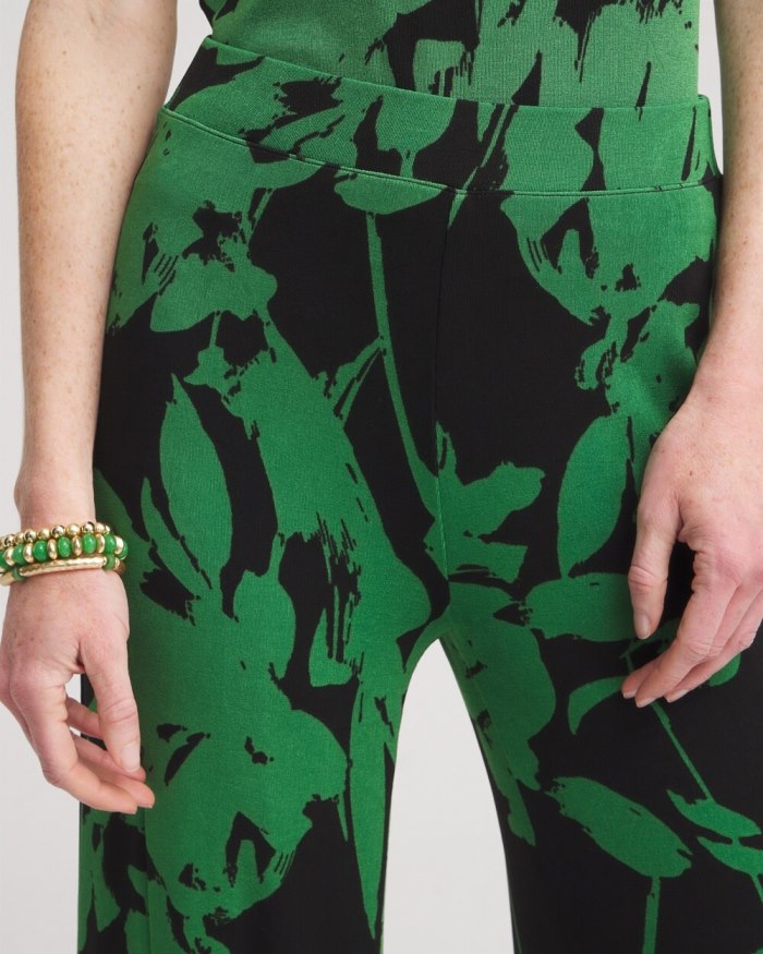 Women's Travelers Floral Wide Leg Pants - Verdant Green