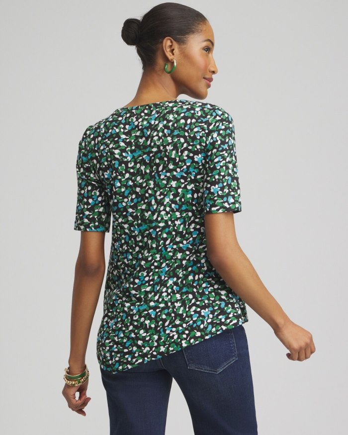 Women's Dots Asymmetrical Elbow Sleeve Tee - Verdant Green