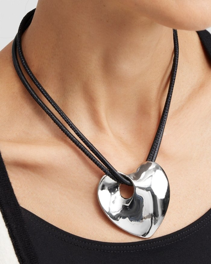 Women's Valentine's Day Short Pendant Necklace - Silver