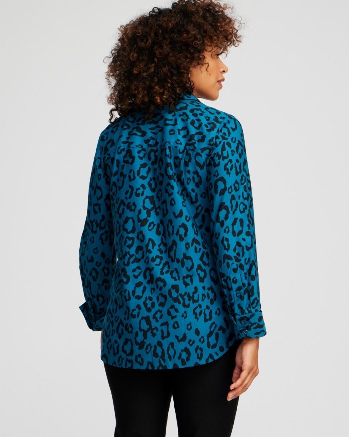 Women's No Iron Stretch Animal Print Shirt - Moonlit Teal